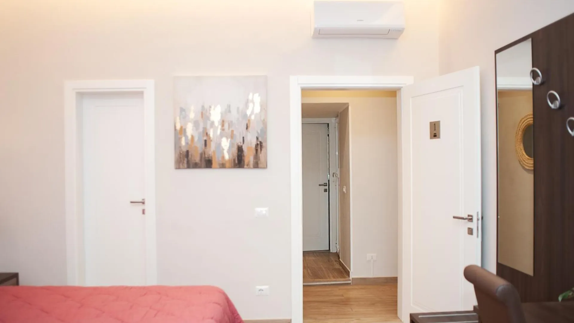 Guest house Scipio92Home Rome Italy